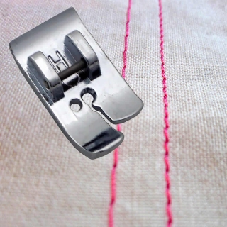 Replacement Bernina Bernette straight stitch foot